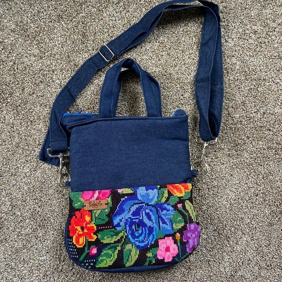 Crossbody hand bag made with old mexican txtiles - Picture 2 of 3